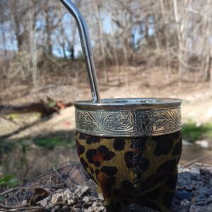 mate imperial premium porongo cubierto con animal print negro/verde tiento de chivo virola y fleje inferior de alpaca