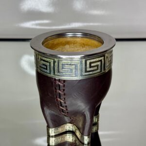 mate imperial premium porongo cuero, tiento de chivo, virola cincelada y fleje inferior de alpaca